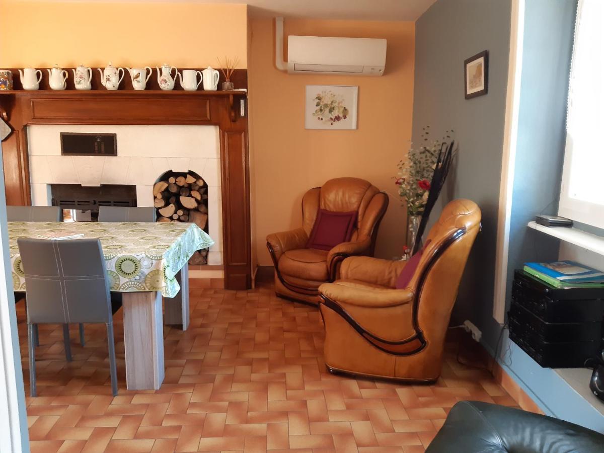 Gite Des Croix Bancaud Jumilhac-le-Grand Extérieur photo