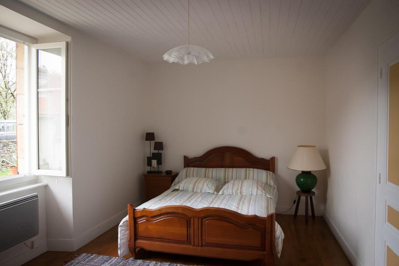 Gite Des Croix Bancaud Jumilhac-le-Grand Extérieur photo
